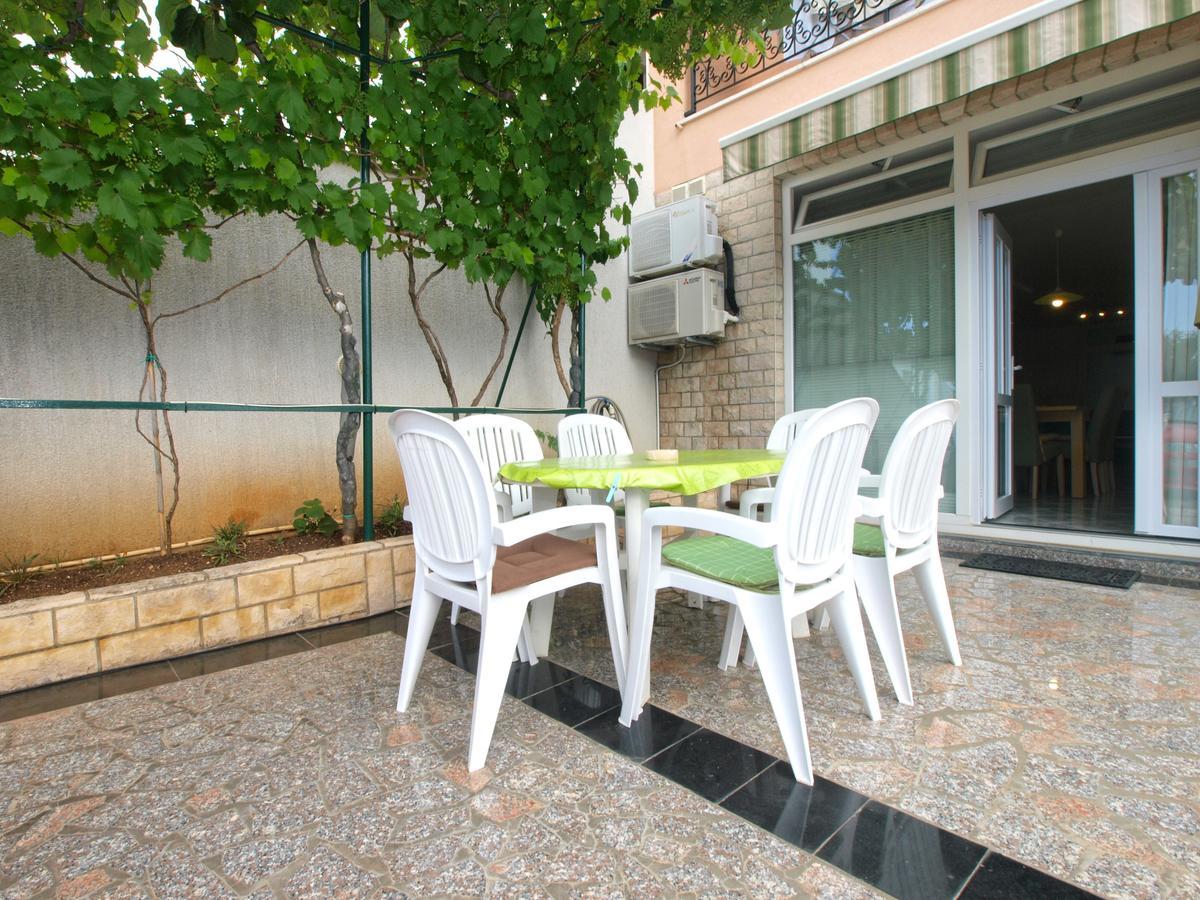 Apartments Slavka 1155 Pula Exteriér fotografie