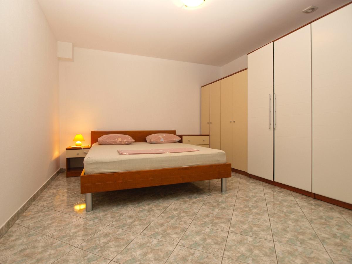 Apartments Slavka 1155 Pula Exteriér fotografie